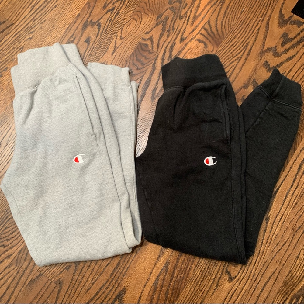 Champion - bundle of 2 reverse weave sweatpants XS